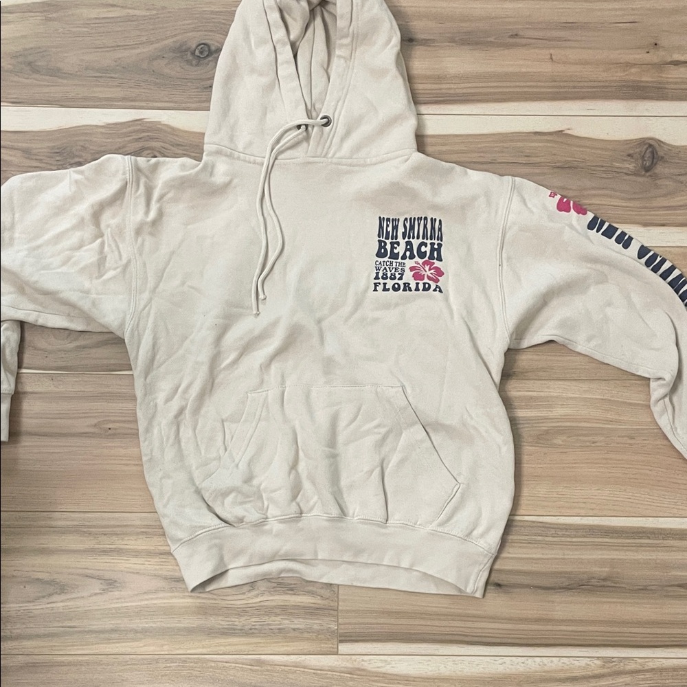 Pacifica & Co Cream Hoodie